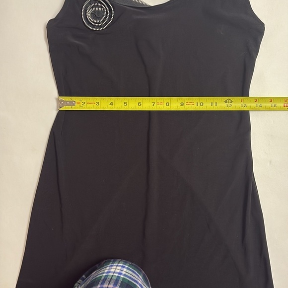 SOHUNG DESIGNS zipper detail off the shoulder swing dress - Picture 7 of 8